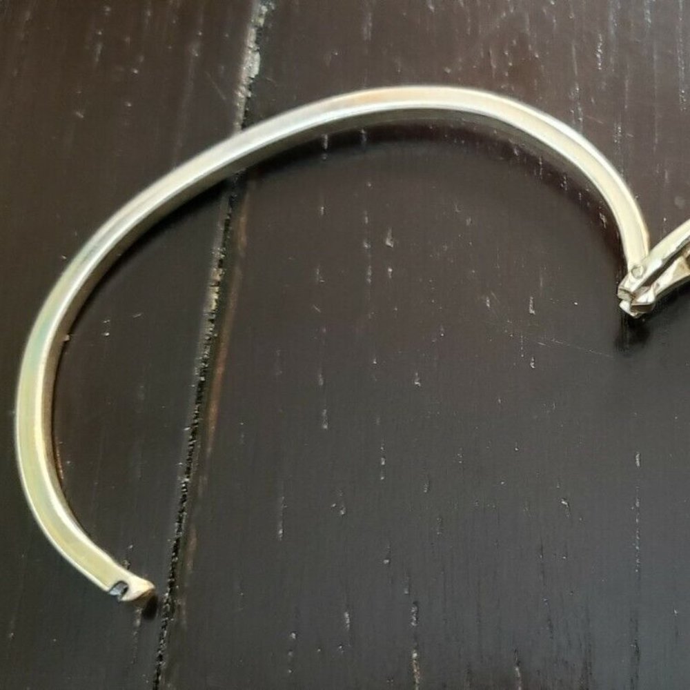 MEXICAN SILVER BRACELETS with INLAID FLOWER MOTIFS OF NATURAL MOTHER OF PEARL - Picture 9 of 11